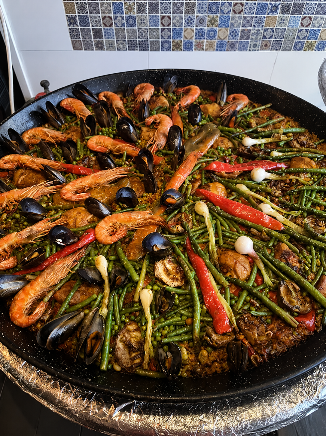 Paella verte préparée sur commande